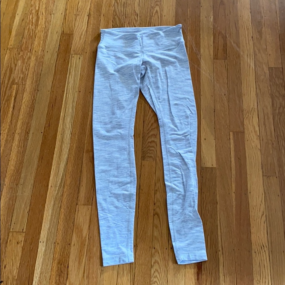 Women’s Lululemon leggings